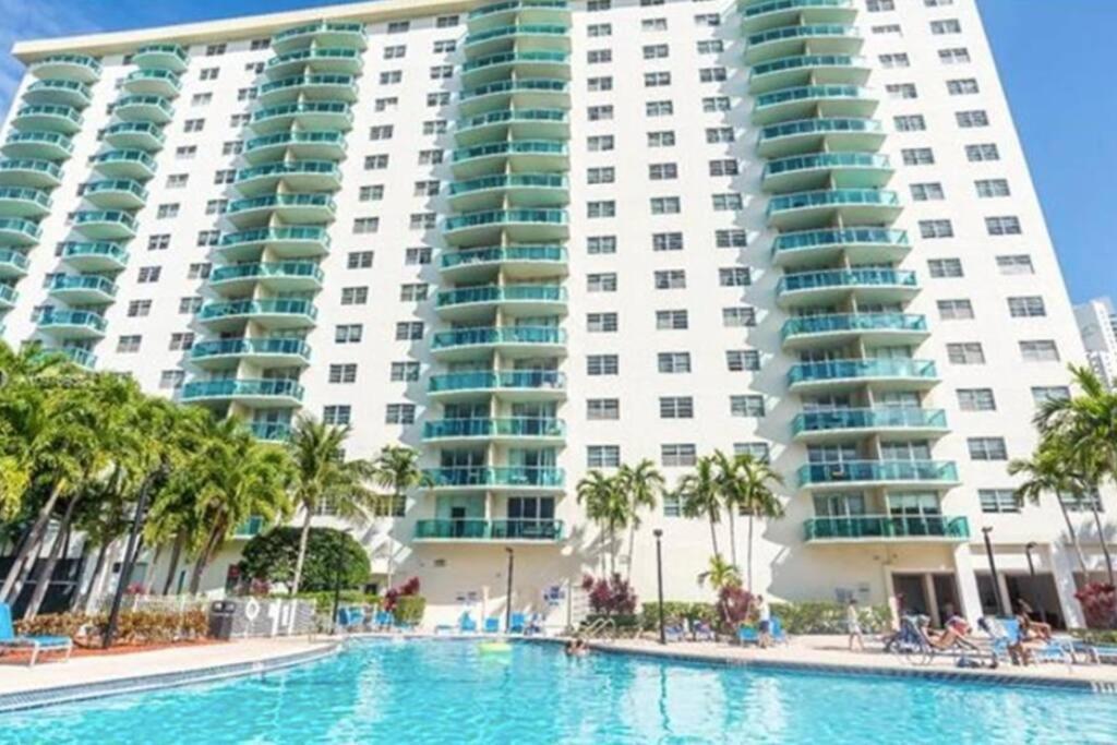 Breathtaking Ocean View! 15Th Floor Appartement Miami Beach Buitenkant foto