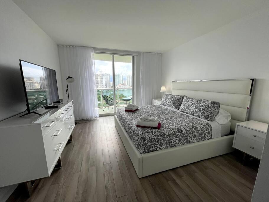 Breathtaking Ocean View! 15Th Floor Appartement Miami Beach Buitenkant foto