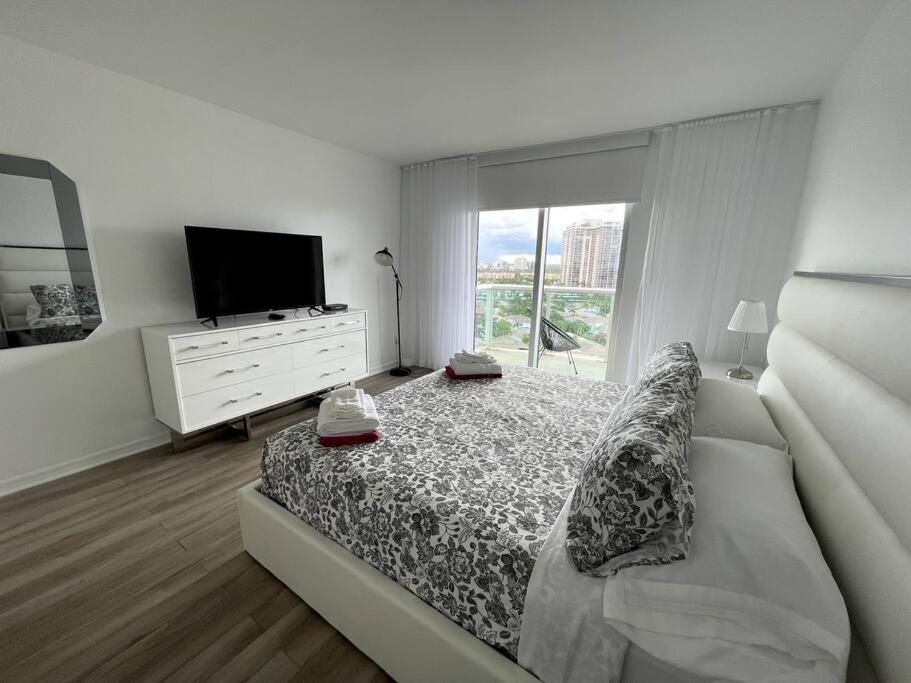 Breathtaking Ocean View! 15Th Floor Appartement Miami Beach Buitenkant foto